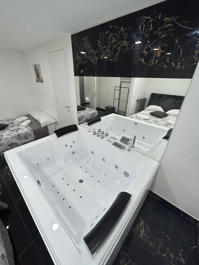 Giovanni Luxury Suites Appartement *