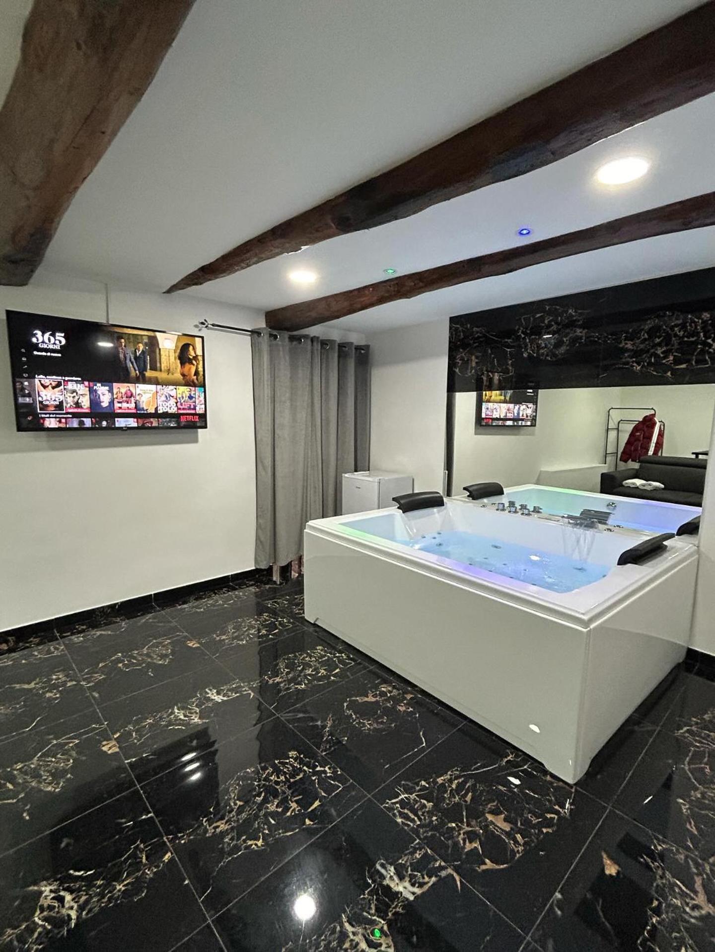 Giovanni Luxury Suites Appartement *